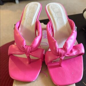 Sugar Women's Fuchsia Knot Sandals